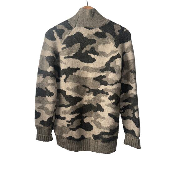 Christian Siriano NY Camo Mock Neck Sweater Women’s Size M Pullover Cozy Knit - Picture 4 of 6